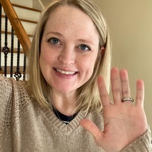 Meet your Posher, Sarah